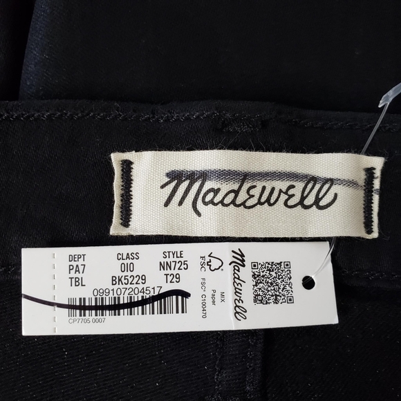 Madewell | NWT Tall Kick Out Crop Jeans in True Black Wash: Coated Edition 29T - Picture 7 of 8
